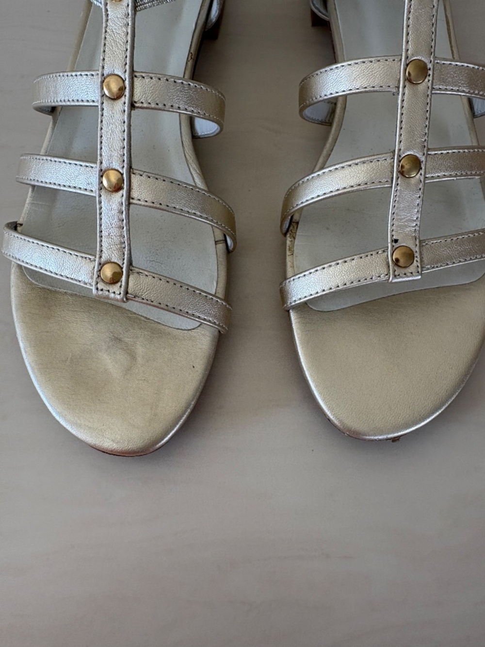 Sandals - Picture 4 of 11